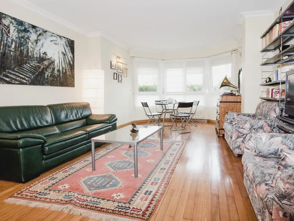 Apartamento Emyrent I Ondarreta San Sebastián