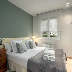 Ondarreta Con Parking Free Y Aire Acondicionado Apartamento